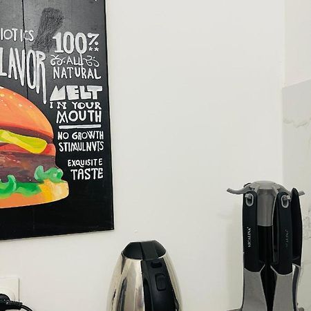Уютная Квартира В Золотом Квадрате Алмати Екстер'єр фото